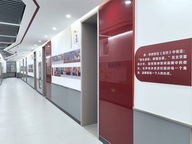 ��¥У��ǽ���Ļ�